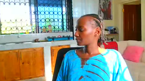 cute_annah online show from July 26, 1:16 pm