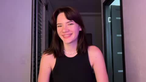 cute_bubbles online show from August 8, 3:56 pm