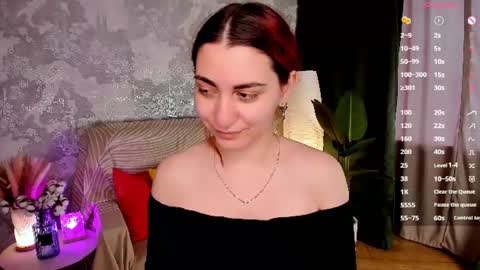Caroline online show from July 15, 6:36 am