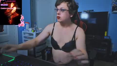 cute_doll_vanessa online show from July 15, 10:27 am