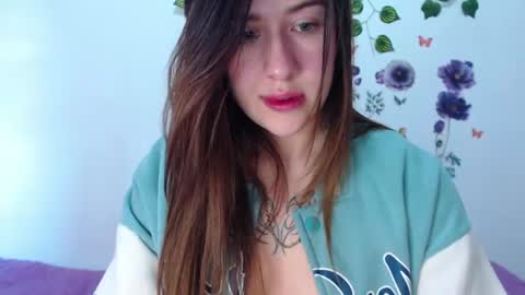 Isabella online show from July 23, 9:39 pm