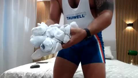 Cute Johny01 online show from August 3, 5:14 am