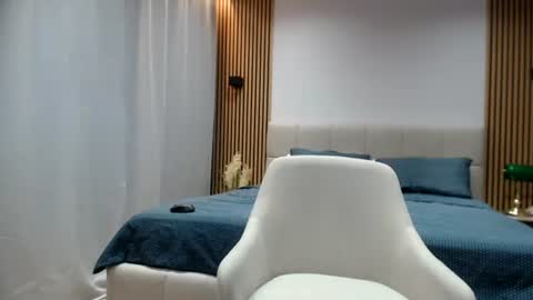 Cute Johny01 online show from August 9, 4:35 am