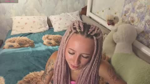 Luucy online show from August 7, 4:56 am