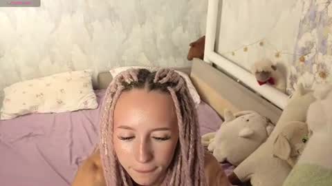 Luucy online show from August 14, 6:17 am