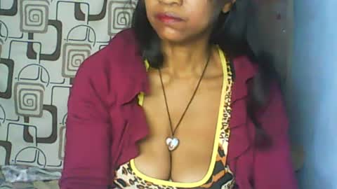 murielle online show from July 8, 7:07 pm