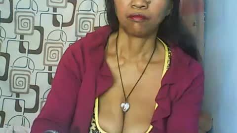 murielle online show from July 9, 8:19 am