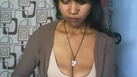 murielle online show from July 13, 12:23 pm