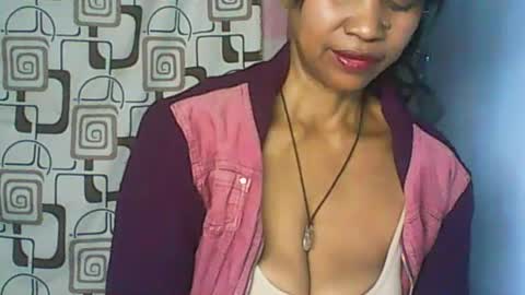 murielle online show from July 13, 6:14 pm
