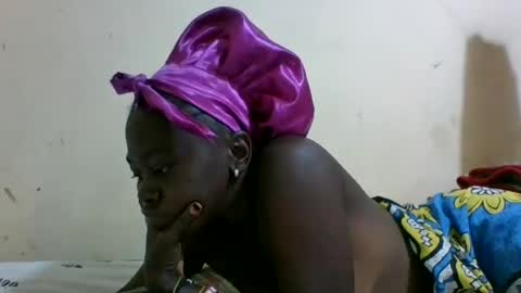 cute_saay online show from August 7, 10:37 am