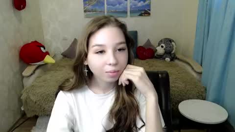 cute_shyg online show from August 5, 12:36 pm
