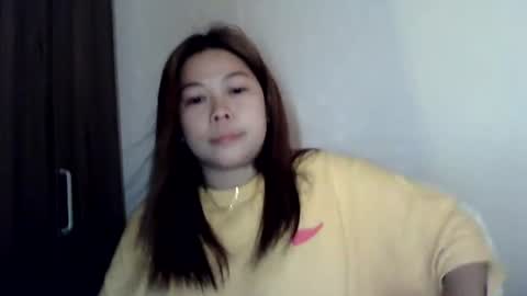 Mimi online show from July 18, 11:50 pm
