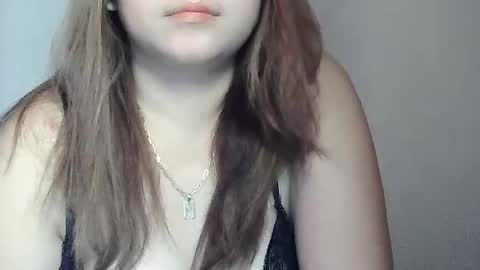 Mimi online show from August 3, 11:34 pm