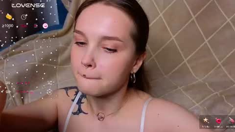 Sue online show from June 22, 11:05 pm