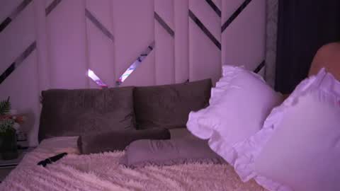cuteamberr online show from August 11, 4:58 am