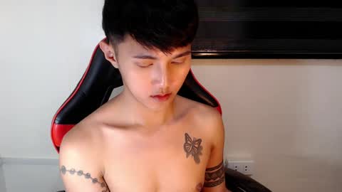 cuteasiancock98 online show from August 13, 6:27 am