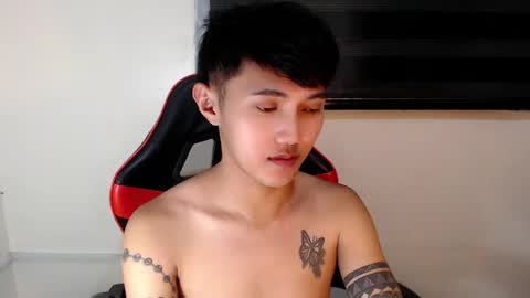 cuteasiancock98 online show from August 14, 10:02 pm