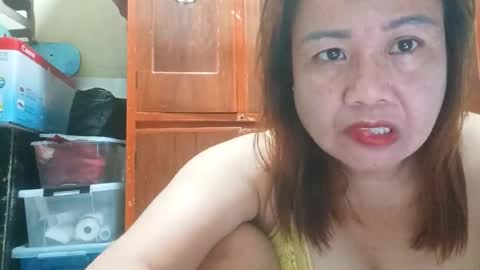 cutechey06 online show from August 15, 1:31 am