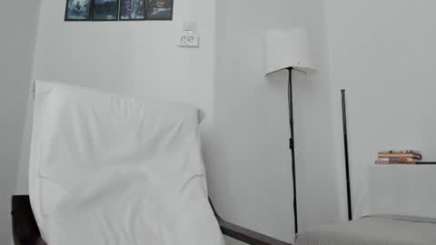 cuteeboy online show from August 13, 1:36 pm