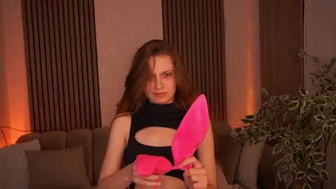 Foxy online show from July 25, 5:28 pm