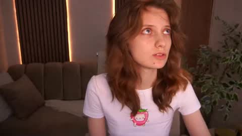 Foxy online show from August 14, 2:32 pm