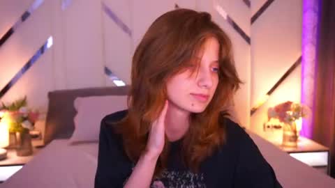 Foxy online show from August 17, 4:01 pm