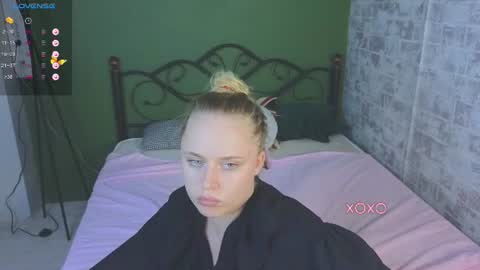 Amyy online show from July 31, 7:47 am