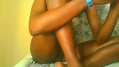 cutegee21 online show from September 8, 11:12 pm