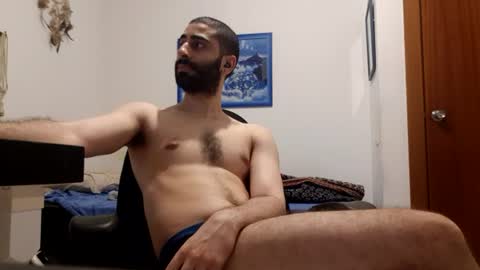 cuteguy52 online show from July 24, 10:57 pm