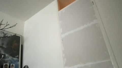 cuteguy696988432323 online show from June 13, 11:07 am