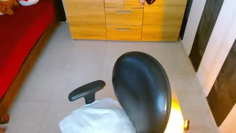 isabella online show from July 27, 9:53 pm