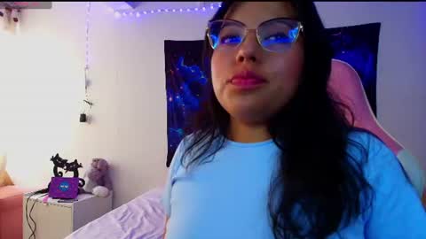 tell me jess   online show from August 5, 4:27 pm