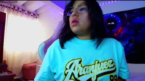 tell me jess   online show from August 9, 8:43 pm