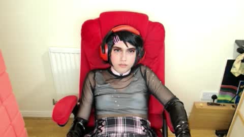 cutest_princess online show from June 2, 10:46 pm