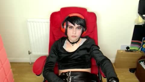 cutest_princess online show from June 9, 11:44 pm