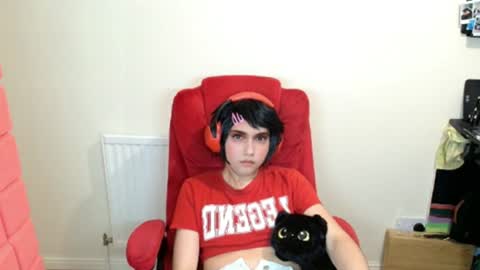 cutest_princess online show from July 11, 11:11 pm
