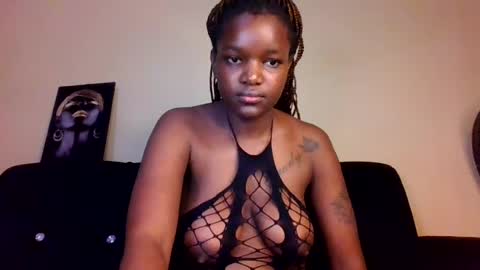 Cutey online show from August 13, 10:18 am