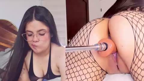 Allie online show from August 14, 1:42 am