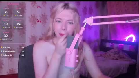 Bambi  online show from August 8, 1:44 pm