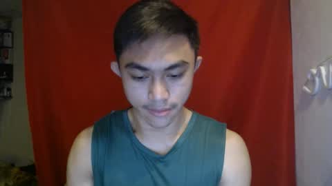 cutie_hunk69 online show from July 2, 1:39 am