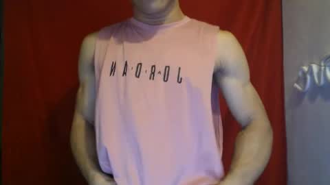 cutie_hunk69 online show from July 16, 12:39 pm