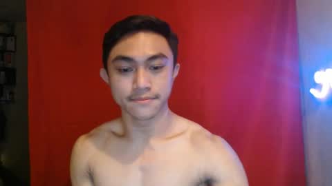 cutie_hunk69 online show from July 19, 3:30 am
