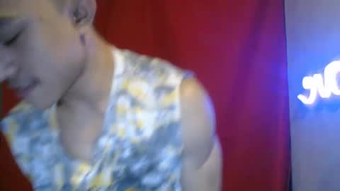 cutie_hunk69 online show from July 25, 12:20 pm