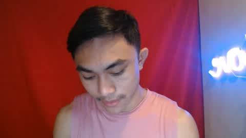 cutie_hunk69 online show from August 2, 2:40 am