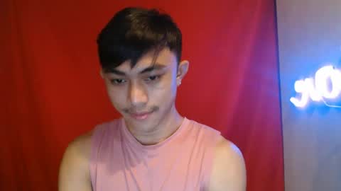 cutie_hunk69 online show from August 2, 6:09 am