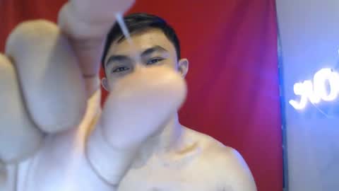 cutie_hunk69 online show from August 7, 6:13 am