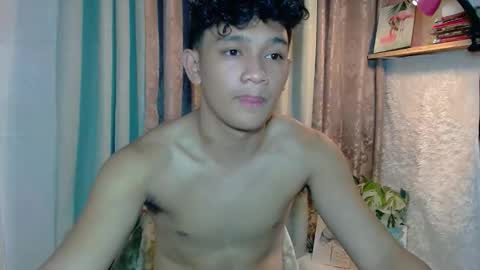 cutie_joshx online show from May 24, 2:09 pm