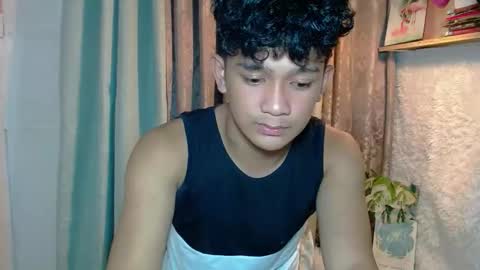 cutie_joshx online show from May 24, 3:15 pm