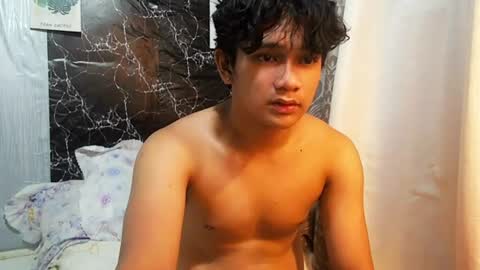 cutie_joshx online show from August 15, 6:01 pm