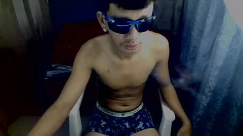 cutie_mico online show from August 3, 11:50 am